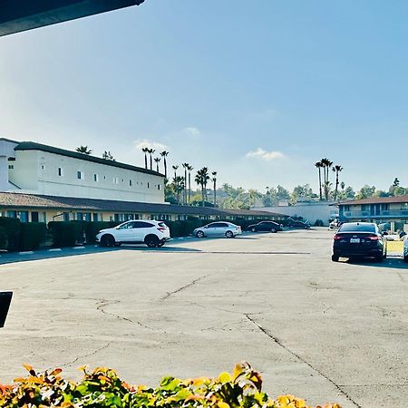 Franciscan Inn Motel Vista Kültér fotó
